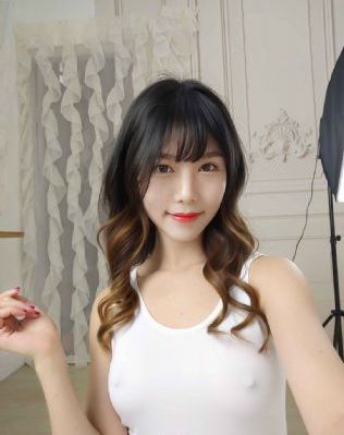 午夜美女福利_超清在线观看高清