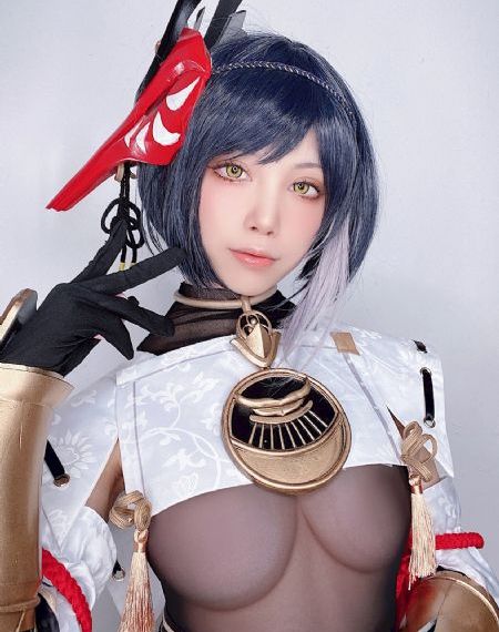裸体美女免费_高清超清在线观看