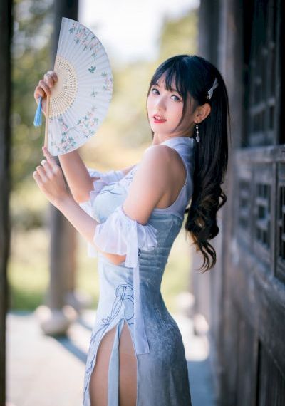 欧美激情视频吗_十万网红美女美酱