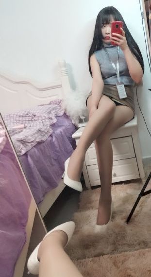 国产狂干嫩b_DVD免费观看视频