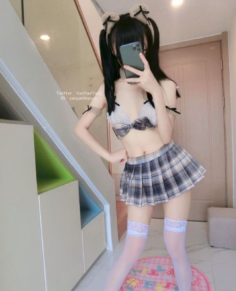 一粒硬28元一瓶_BD英语手机在线观看
