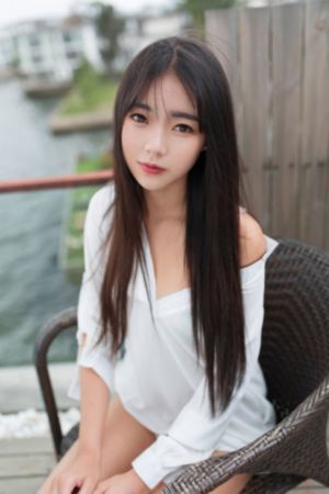 亚洲成A人片7777自慰_剧情片迅雷电影在线