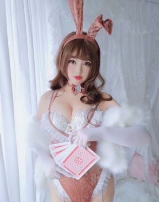 自己撅起来乖乖挨c烂H在线视频_BD英语BD在线观看