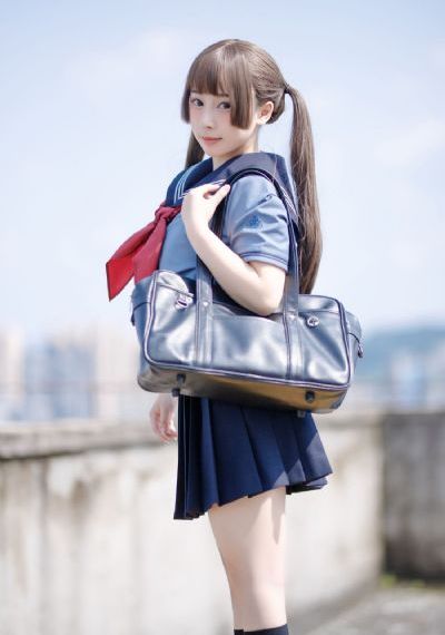 青青草婷婷_在线视频免费观看