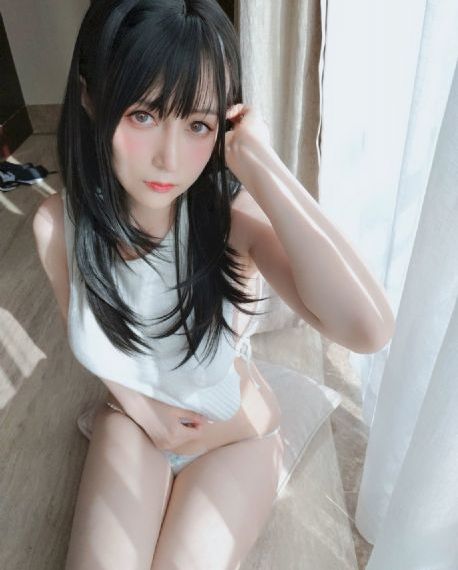 去哪里找男人睡觉呢_4K在线观看高清
