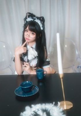 乞丐捡垃圾视频_HD在线观看高清