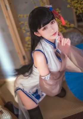 美女老师露隐私_国产剧高清完整版